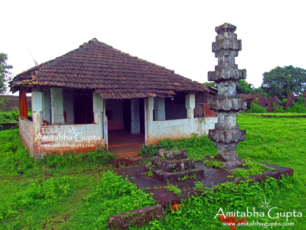 Ganapati Temple - Jaigad Fort